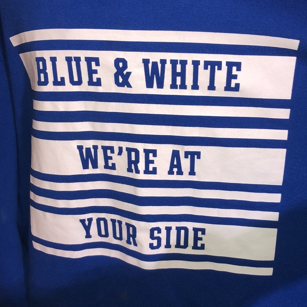 Pink Victoria’s Secret white and blue university sweatshirt size large GVSU​​ - Picture 2 of 9
